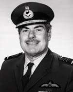 Sir Charles Read, Australian air marshal., dies at age 95